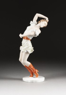 Auction 137<br>FIGUR DER TÄNZERIN URSULA DEINERT