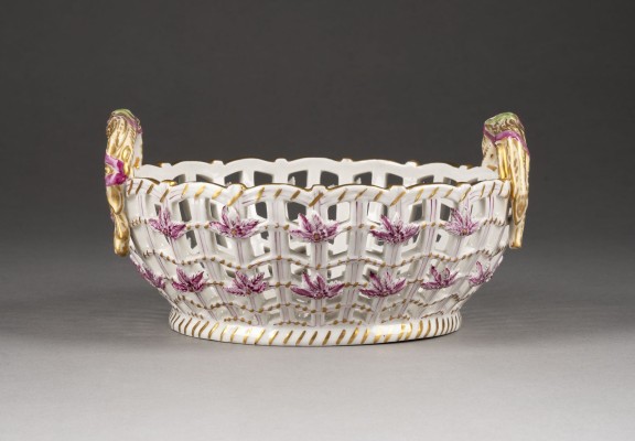 Auction 137<br>KORBSCHALE