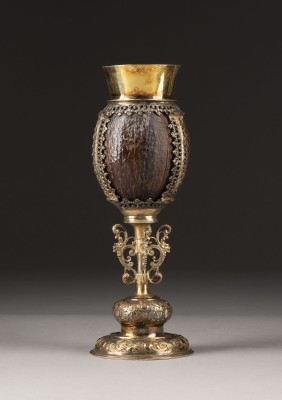 Auction 137<br>FEINER RENAISSANCE-KOKOSNUSS-POKAL