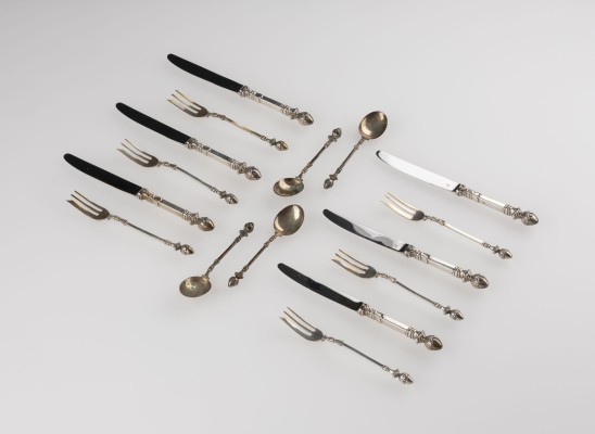 Bild DESSERTBESTECK 'CLASSIQUE' FÜR 4-6 PERSONEN