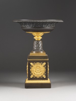 Auktion 137<br>NEOKLASSIZISTISCHE TAZZA