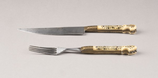Auktion 137<br>MESSER UND GABEL