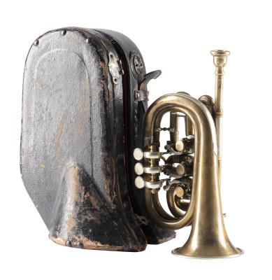 Auction 137<br>TASCHENTROMPETE MIT MUNDSTÜCK
