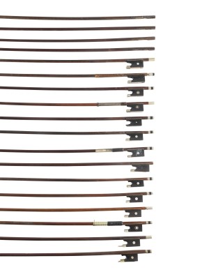 Auktion 137<br>KONVOLUT VON 18 VIOLINBÖGEN