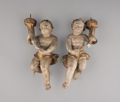 Auction 137<br>PAAR SCHWEBENDE LEUCHTERENGEL