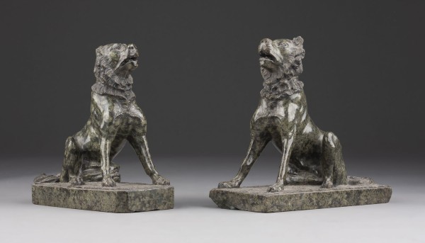 Auction 137<br>PAAR SITZENDE HUNDE
