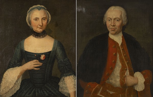 Auktion 137<br>PAAR BILDNISSE: HALBFIGURENPORTRAITS EINES HERREN MIT ROBE UND PERÜCKE / PORTRAIT EINER DAME MIT KLEID UND SPITZENHAUBE