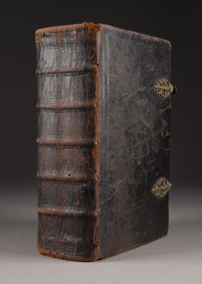 Auktion 137<br>'BIBLIA - DAS IST DIE GANTZE HEILIGE SCHRIFT (...) VERTEUTSCHED DURCH MART. LUTHER(...)'