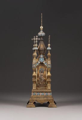 Auktion 138<br>SEHR FEINES VERMEIL UND CLOISONNÉ-EMAIL-ARTOPHORION
