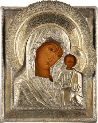 Auction 138<br>IKONE MIT DER GOTTESMUTTER VON KASAN (KASANSKAJA) MIT OKLAD