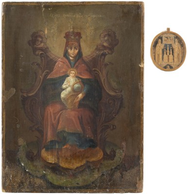Auction 138<br>KLEINE IKONE MIT DER GOTTESMUTTER PETSCHERSKAJA UND MINIATUR-SCHNITZEREI MIT DER USPENSKI-KATHEDRALE IN KIEW