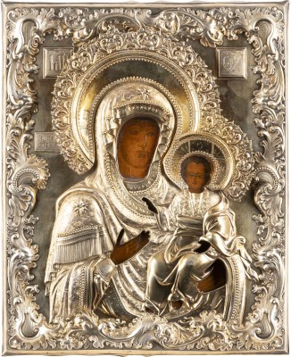 Auktion 138<br>IKONE MIT DER GOTTESMUTTER VON SMOLENSK (SMOLENSKAJA) MIT VERMEIL-OKLAD