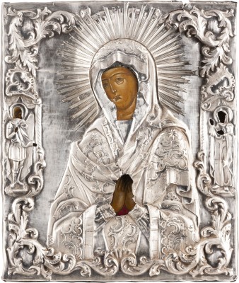 Auktion 138<br>FEINE IKONE MIT DER GOTTESMUTTER DER SIEBEN SCHMERZEN MIT SILBER-OKLAD