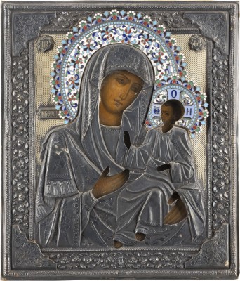 Auktion 138<br>IKONE MIT DER GOTTESMUTTER IWERSKAJA MIT CLOISONNÉ-EMAIL-OKLAD