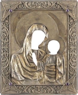 Auktion 138<br>VERMEIL-OKLAD EINER IKONE MIT DER GOTTESMUTTER VON KASAN (KASANSKAJA)