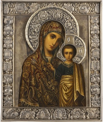 Auktion 138<br>JUGENDSTIL-IKONE MIT DER GOTTESMUTTER VON KASAN (KASANSKAJA) MIT VERMEIL-RIZA