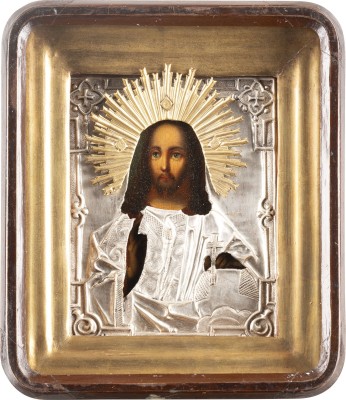 Auction 138<br>IKONE MIT CHRISTUS DEM WELTENHERRSCHER MIT OKLAD IM KIOT