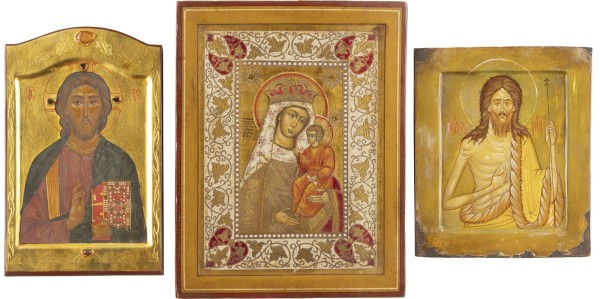 Auktion 138<br>DREI IKONEN: CHRISTUS PANTOKRATOR, JOHANNES DER VORLÄUFER UND DIE GOTTESMUTTER 'LABSAL DER LEIDENDEN'