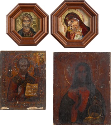 Auction 138<br>DREI IKONEN UND ZWEI HINTERGLAS-MALEREIEN: CHRISTUS PANTOKRATOR, GOTTESMUTTER UND HEILIGER NIKOLAUS VON MYRA