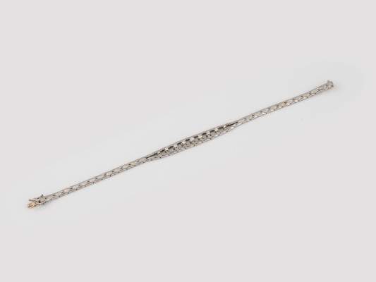 Auction 136<br>ARMBAND