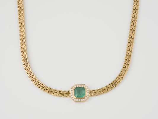 Auktion <br>COLLIER - SMARAGD CA. 7.00 CT.