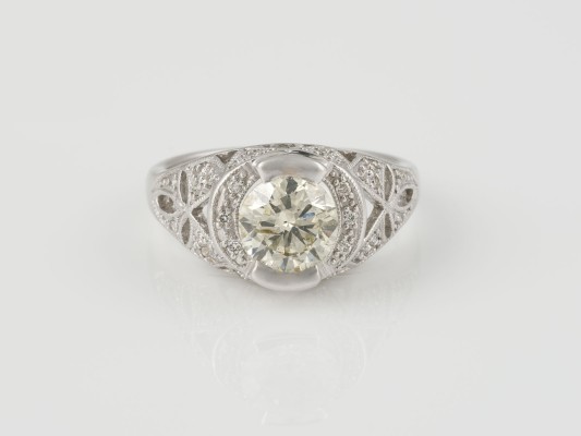 Auction <br>RING