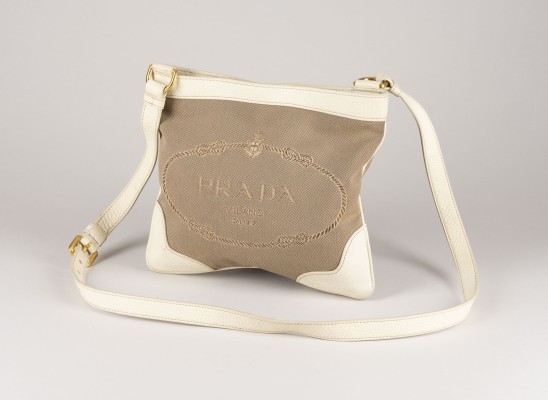 Auktion 140<br>PRADA BANDOLIERA