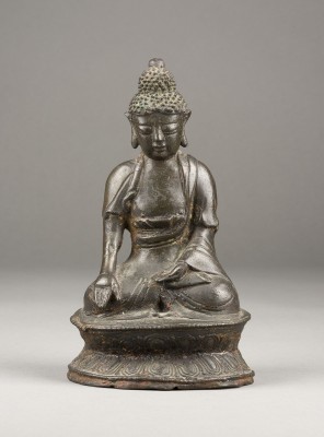 Auktion 139<br>EINE SITZENDE FIGUR VON BUDDHA AUS BRONZE