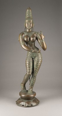 Auction 139<br>EINE GROSSE FIGUR VON PARVTI AUS BRONZE