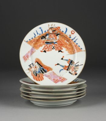 Auction 139<br>SECHS ARITA TELLER MIT DARSTELLUNG VON SAMURAI