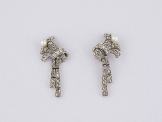 Auction 141<br>PAAR OHRSTECKER