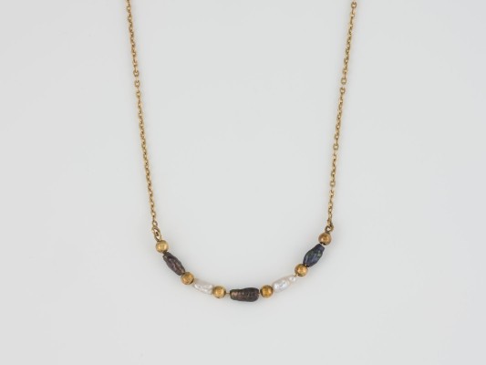 Picture PERLEN-COLLIER