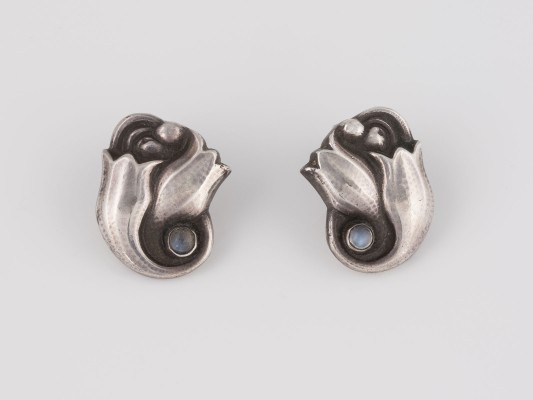 Auktion 141<br>PAAR OHRCLIPS 'GEORG JENSEN' MODELL 100