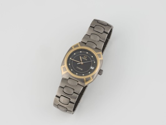 Auktion 141<br>ARMBANDUHR 'OMEGA TITANE QUARTZ'