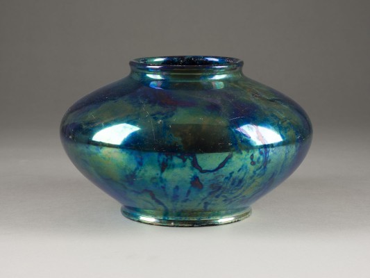 Auction 141<br>BAUCHIGE VASE