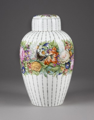 Auktion 141<br>JUGENDSTIL-DECKELVASE