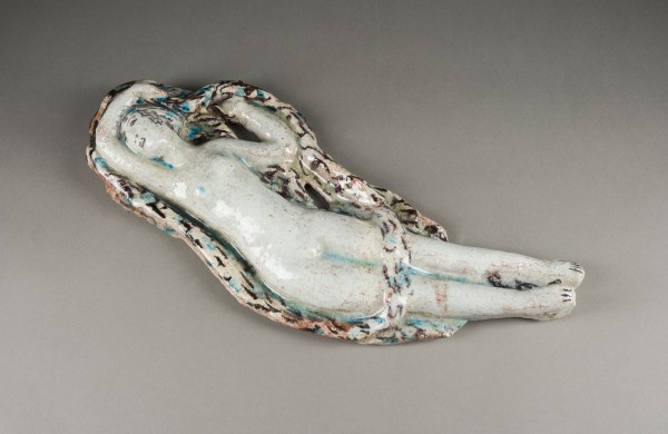 Auction 141<br>RELIEF 'FRAUENAKT MIT GIRLANDE'