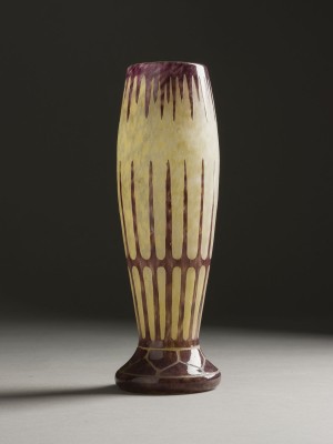 Auktion 141<br>KEULENVASE