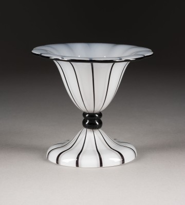 Auction 141<br>KLEINE FUSSSCHALE
