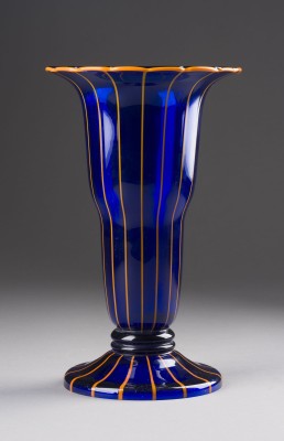 Auction 141<br>HOHE VASE