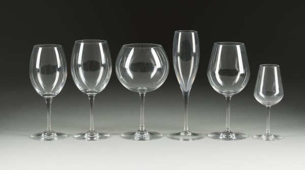 Auktion 141<br>83-TEILIGES TRINKGLAS-SERVICE 'BACCARAT'