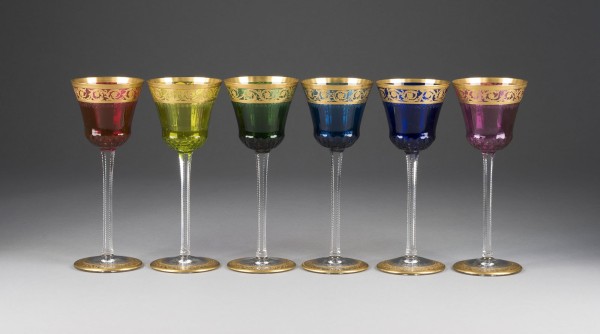 Auction 141<br>SATZ VON SECHS WEINGLÄSERN 'THISTLE GOLD'