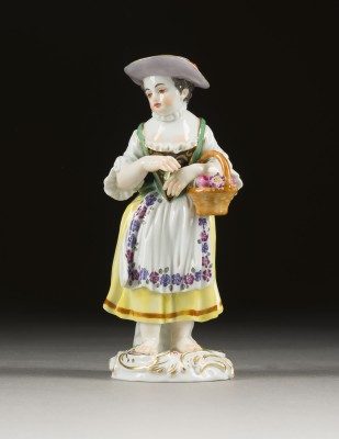 Auction 141<br>GÄRTNERKIND MIT BLUMENKORB