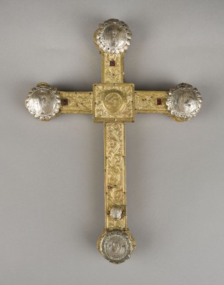 Auktion 141<br>SPÄTMITTELALTERLICHES VORTRAGE-KREUZ