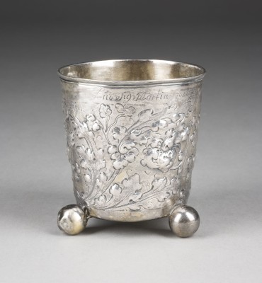 Auction 141<br>BAROCKER KUGELFUSS-BECHER