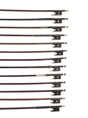 Auction 141<br>KONVOLUT VON 13 VIOLINBÖGEN