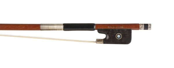 Auction 141<br>VIOLABOGEN ARTHUR THOMÄ