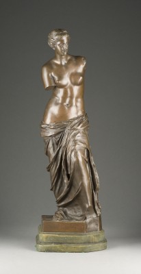 Auction 141<br>STEHENDE VENUS VON MILO (NACH ANTIKEM VORBILD)