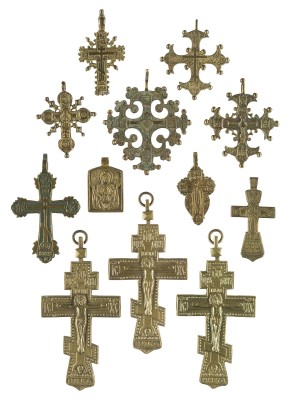 Auktion 142<br>SAMMLUNG VON ZWÖLF BRUSTKREUZEN