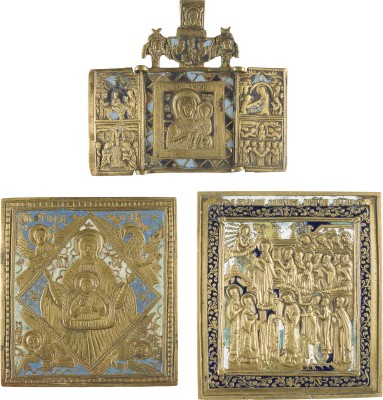 Bild SAMMLUNG VON DREI BRONZE-IKONEN: GOTTESMUTTER DES ZEICHENS, SCHLEIERWUNDER (POKROW) SOWIE EIN TRIPTYCHON MIT DER GOTTESMUTTER VON SMOLENSK